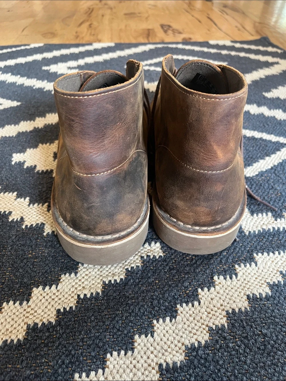 Men's Clarks Brown Leather Chukka Boots - Classic Casual Style